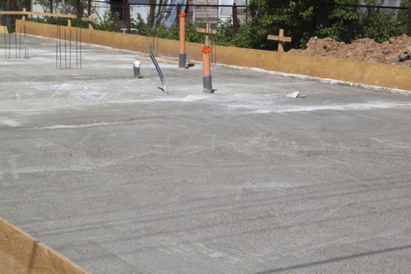 Slab Crack Repair in Monument